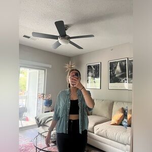 Pull & Bear Cropped Button Down